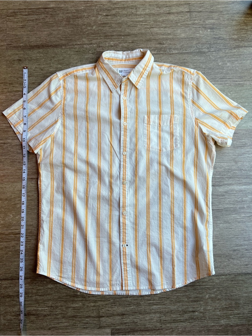 GAP Slim Fit Stretch Short Sleeve Button Down